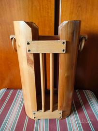 Porta ombrelli di legno