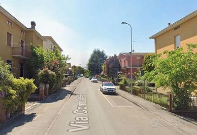 Ampio trilocale con balcone e posto auto riservato