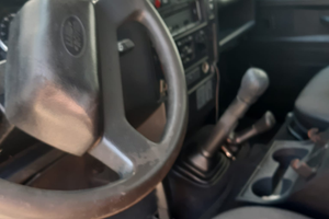 Land rover defender 90