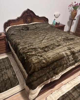 Coperta di pelliccia con tappeti