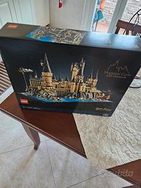 scatola vuota del LEGO Harry Potter Hogwarts Castl