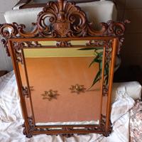 specchio in stile barocco