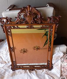 specchio in stile barocco