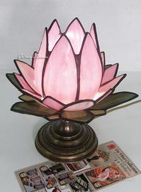 Lampada Tiffany Fiore di Loto Rosa