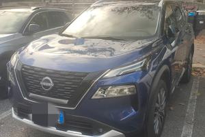 NISSAN X-TRAIL  TEKNA