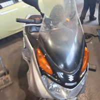 Suzuki Burgman 125