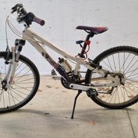 bicicletta ragazza