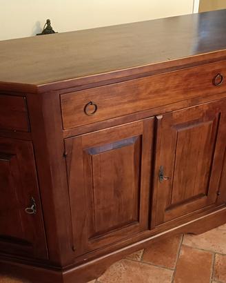 Credenza bassa arte povera