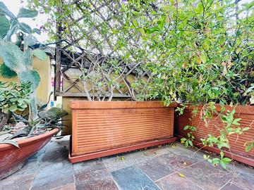 Fiorire vaso rettangolare terracotta