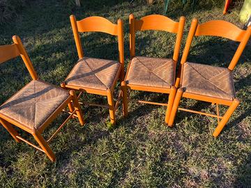 Set di 4 sedie in legno e paglia