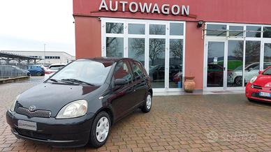 TOYOTA Yaris 1.0i 16V cat 5 porte '03 140.000