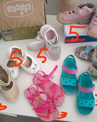 scape e sandali bimba 21 e 23