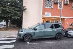 Dacia Jogger 2023 1.0 tce Extreme Gpl 100cv