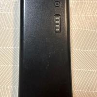 Power bank Trust 12000mAh con cavo USB