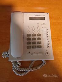 Telefono Panasonic KX T7668