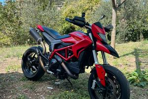 Ducati Hypermotard 821
