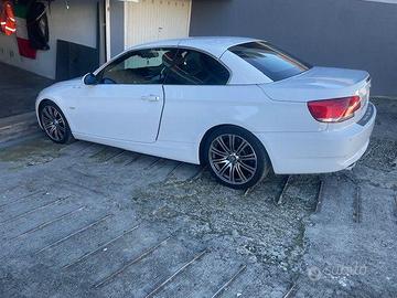 Bmw Cabrio 325D 3000 cc