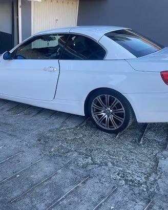 Bmw Cabrio 325D 3000 cc
