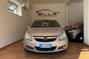 Opel Corsa 1.2 5 porte Cosmo