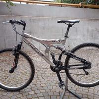 mtb in alluminio bi ammortizzata
