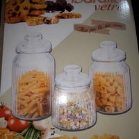 Tris  barattolo in vetro