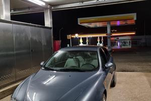 Alfa romeno 147 1.9 JTD DA SISTEMARE