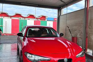 Alfa romeo giulia 2.2 150 CV