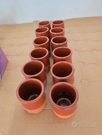 Sette di 12 bicchieri in terracotta