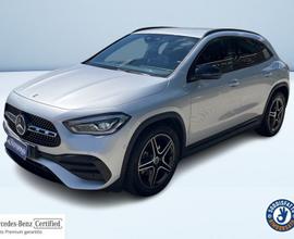 Mercedes-Benz GLA 220 D PREMIUM AUTO