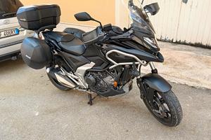  Honda Nc 750 x manuale