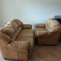 divani n. 2 in pelle