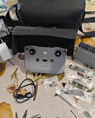 DJI Mini 2 Fly More Combo