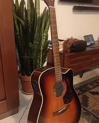 Chitarra Acustica YAMAHA FX370C Amplificata