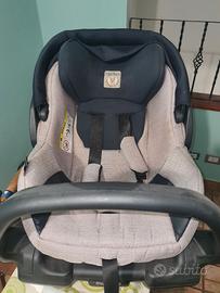 Ovetto Peg Perego Primo viaggio SL + Base belted