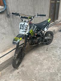 Moto cross monster