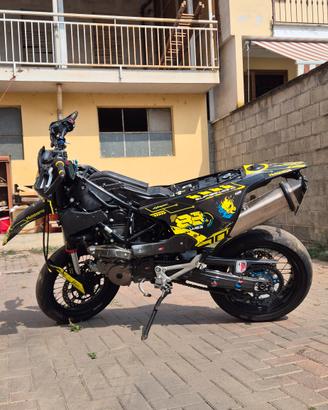 Ricambi husqvarna 701 ktm 690 gas gas 700