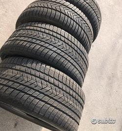 4 gomme usate invernali 275 45 21 Pirelli