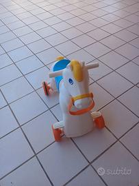 Cavallo cavalcabile chicco