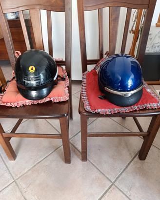 2 caschi moto 