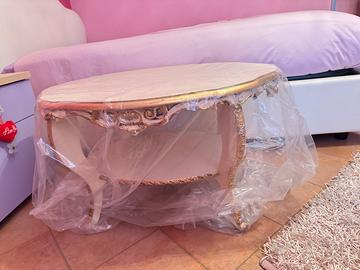 Tavolino classico barocco