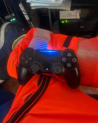 PlayStation 4 da 1 TB con giochi