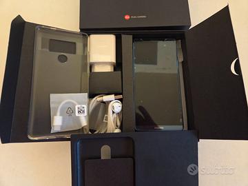 Cellulare Huawei Meta Pro 10, la Cover in omaggio.