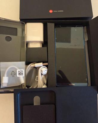 Cellulare Huawei Meta Pro 10, la Cover in omaggio.