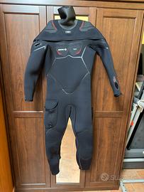 Muta semistagna beuchat