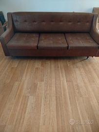 Divano e poltrone a 100 euro