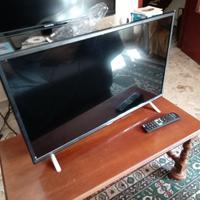 TV LED 32" Polaroid TQL32R4PR             50 € Tel