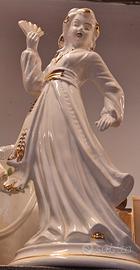 Statua Geisha porcellana finiture oro