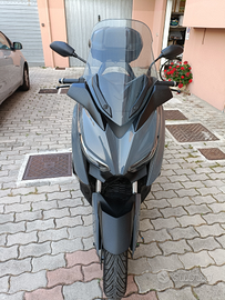 Yamaha Xmax tech max