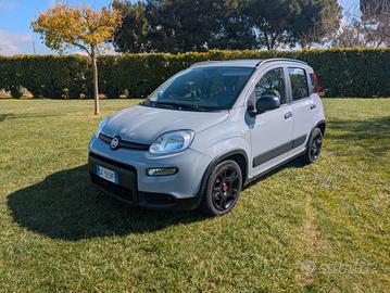 Fiat Panda 1.0 FireFly S&S Hybrid City Cross