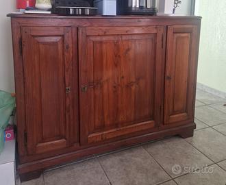 Credenza bassa antica